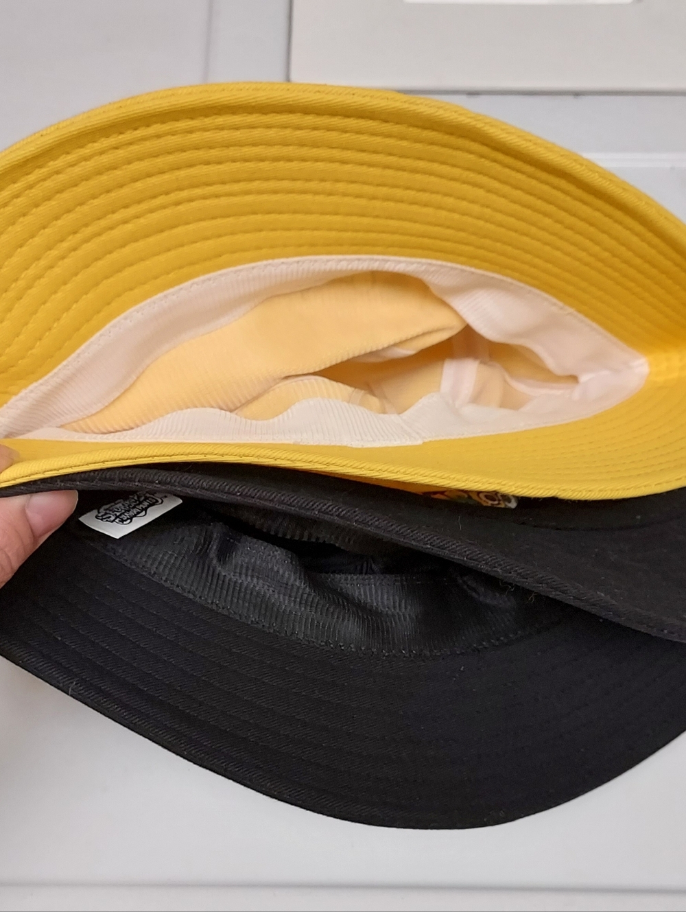 🧽 NWOT Bundle of 2 SpongeBob Squarepants bucket hats ROMWE SHEIN - Picture 6 of 6